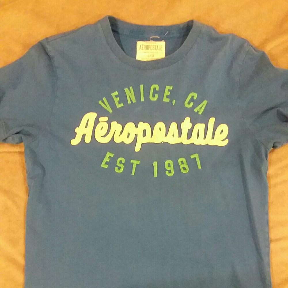 Aeropostale tshirt